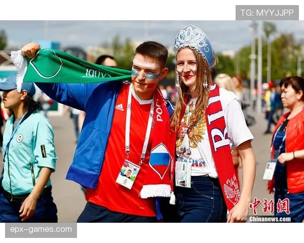 巴拉伊多斯球场新赛季盛典启幕，球迷热情点燃绿茵期待