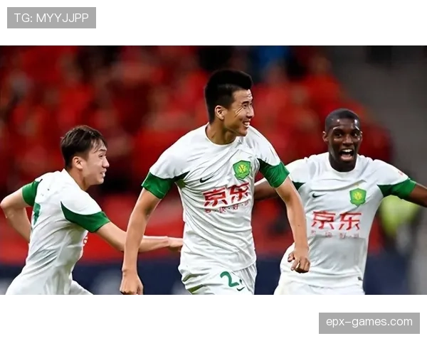 裁判鸣哨时机为何常引发争议？规则如何界定“比赛停止”瞬间